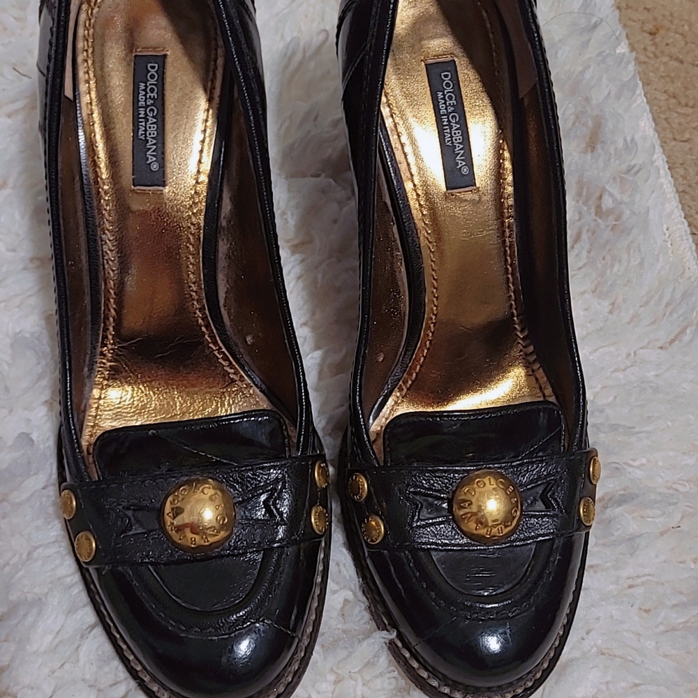 Dolce & Gabbana Black Leather Loafers